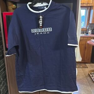 NWT GUESS Men's Navy Blue T-Shirt in size L
